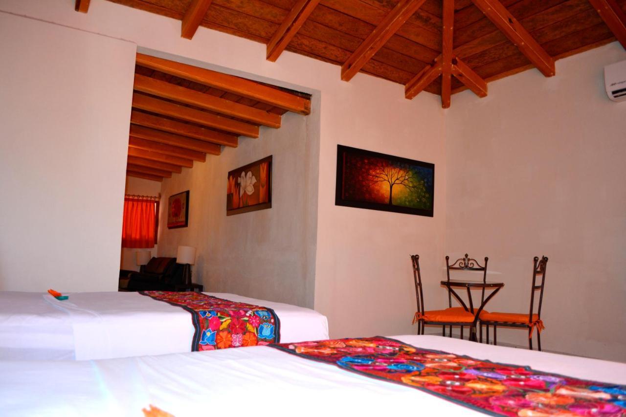 Hotel Aldama Colima Exterior photo